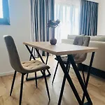 Richy Boutique 3* בראשוב