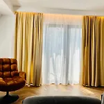Richy Boutique 3*